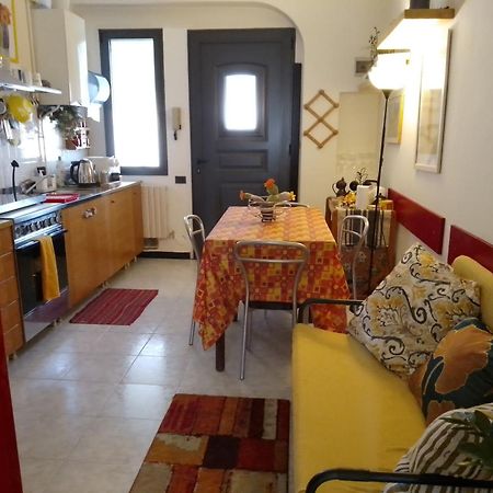 Casa Vacanza La Scaletta Каприате-Сан-Джервазио Экстерьер фото